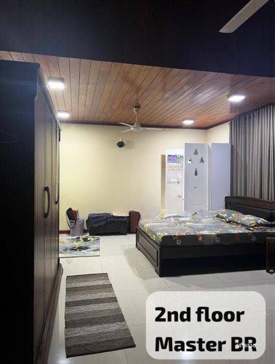 🏡 9000 sqft ✨15 Perch Stunning 3-Unit Architectural Masterpiece for Sale in the Heart of Colombo 4–Bambalapitiya! 🏡