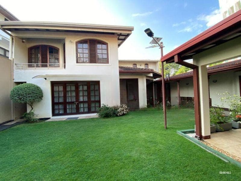 Luxury House for Sale – Colombo 06