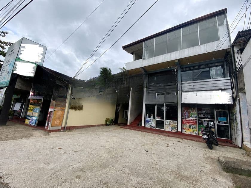 (IC-1049) Valuable Commercial Shop Space Rent in Athurugiriya