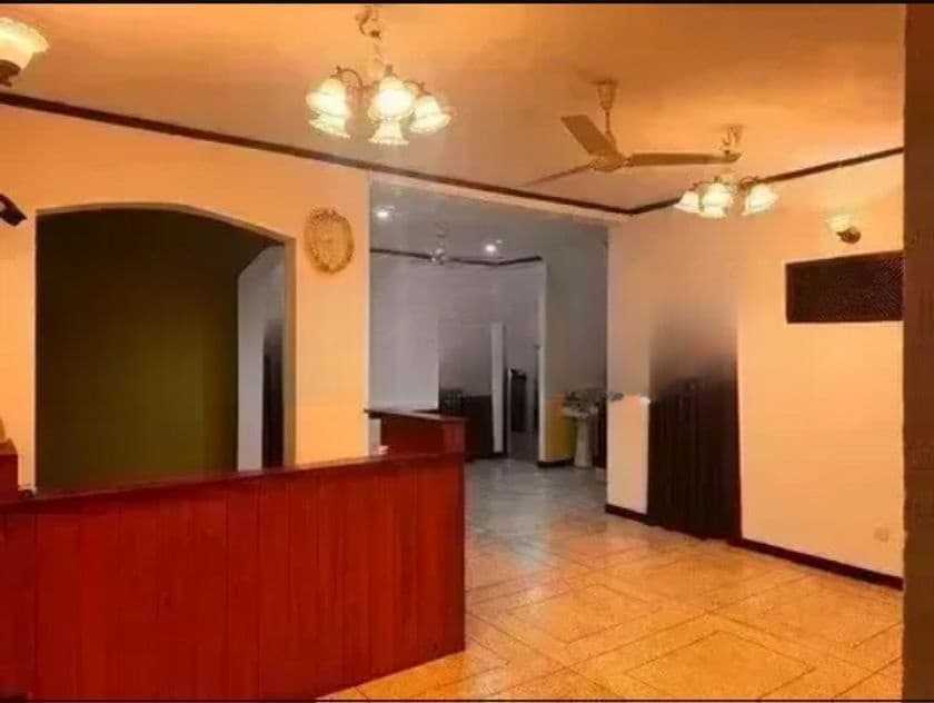 Short-Term Rooms for Rent in Wellawatte