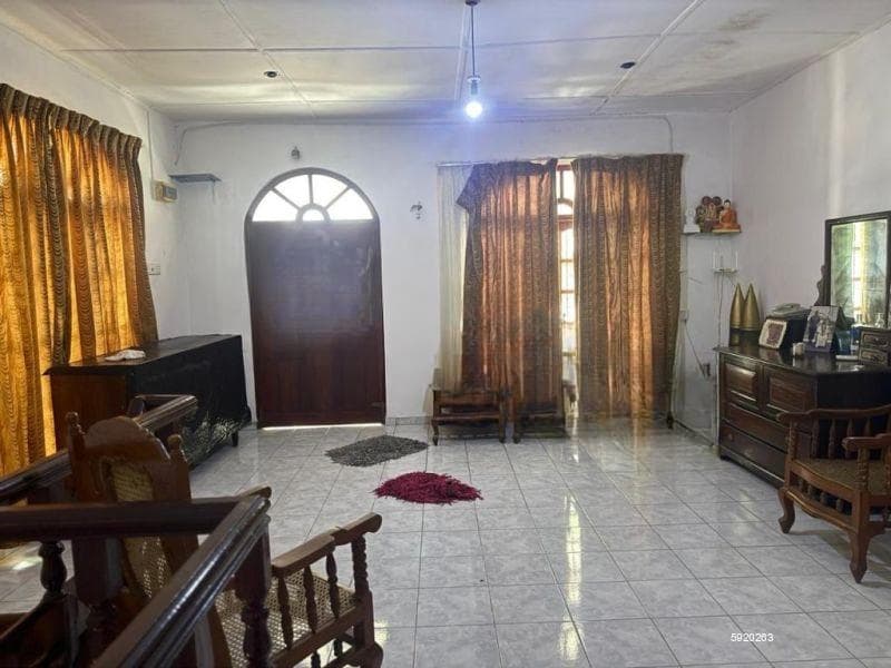 10 Perch 2-Story House For Sale | Maharagama Navinna | 4+2+1BR | 4AC | 37.5 million