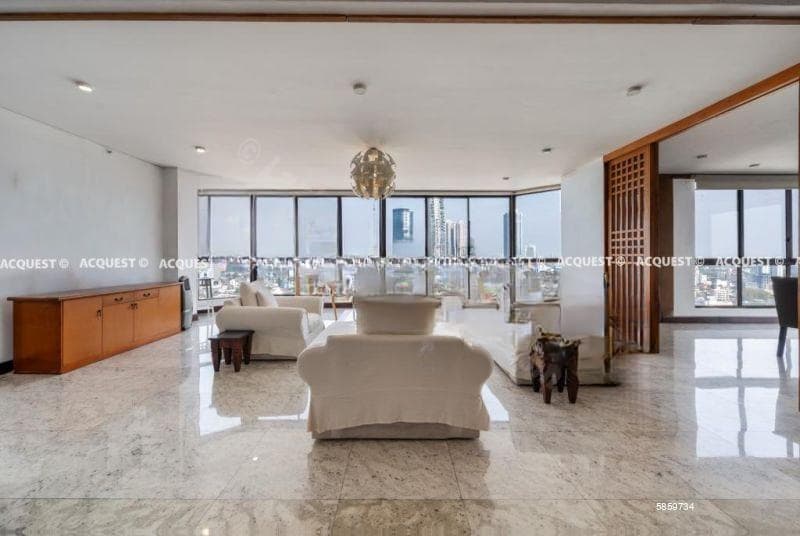 Apartment for Sale - Crescat Residencies - Colombo 03 | LKR 180,000,000