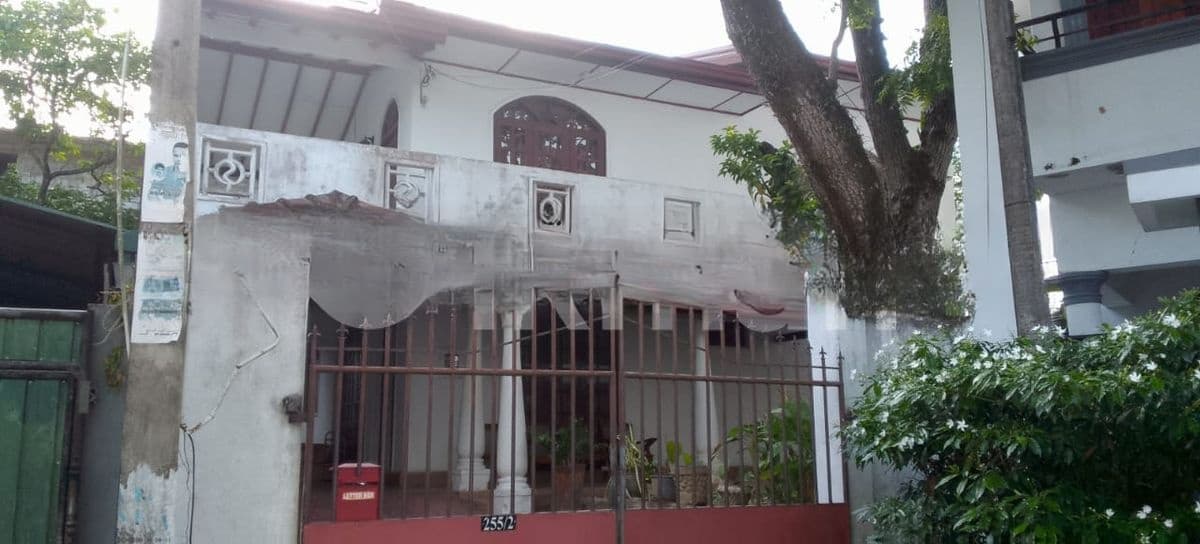 Two story House for sale in Nawinna - Maharagama