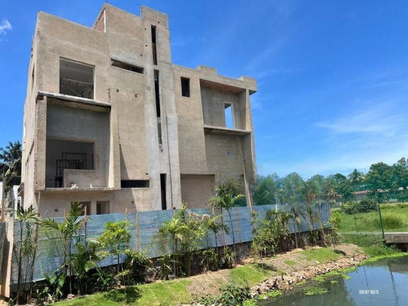 5 Bedroom House for Sale in Lake Drive, Colombo 8, S1899