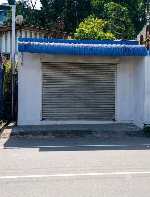 ( YC-1089) Valuable Commercial Shop Space Rent in Athurugiriya