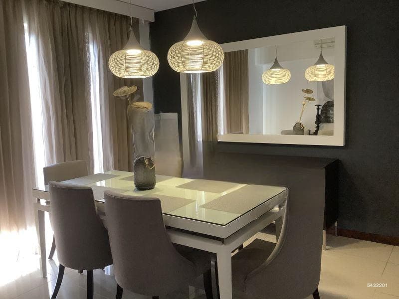 3 Bedroom Apartment for Rent in On320 (Penthouse), R81165