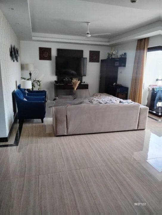 Orwell Residency, Deal Place, Colombo 3, Luxury 3 Bed Rooms Apartment For Sale
