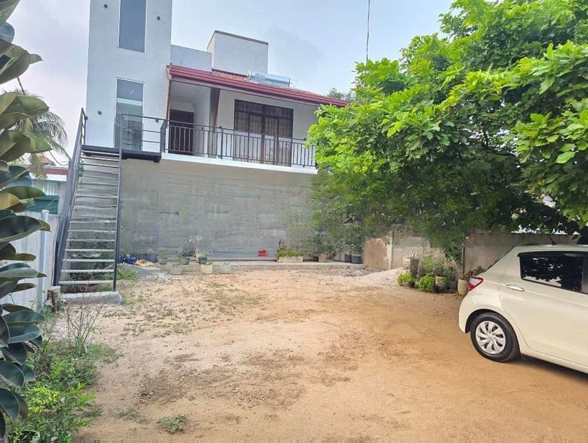 Modern Complete House For Sale in Negombo
