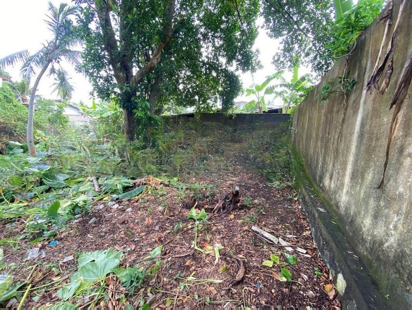 Bare Land Close to Moratuwa University