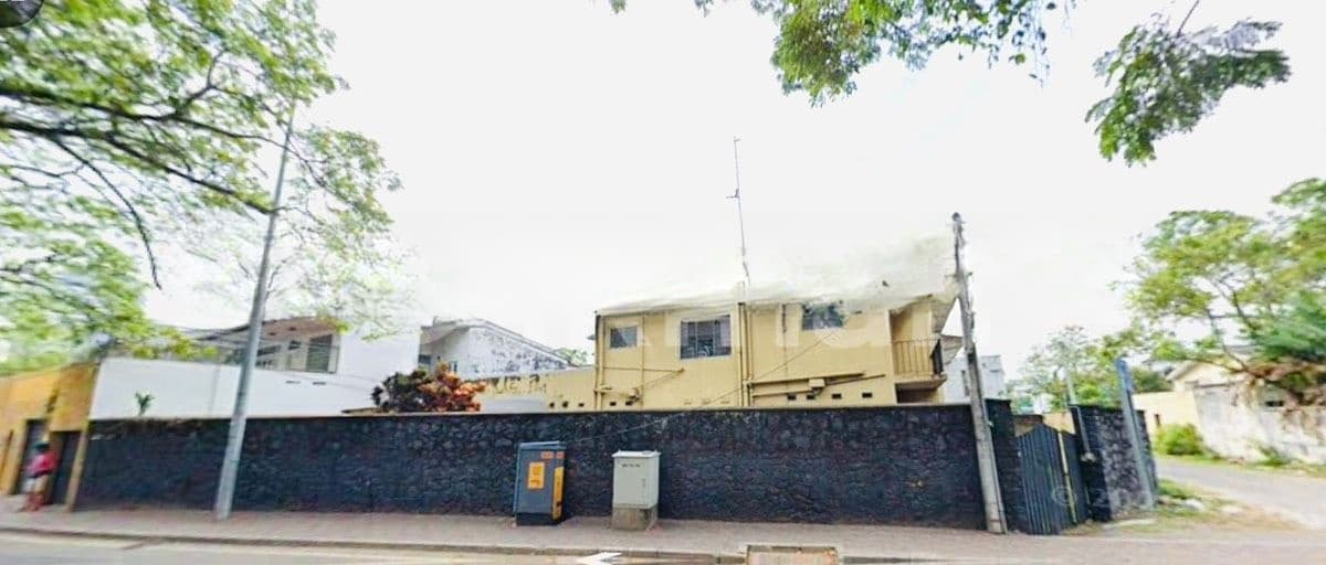 Prime 5,000 Sqft Multipurpose Commercial Building for rent at Colombo 5