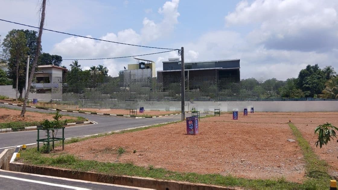 Kadawatha, Kirillawala – Land for Sale