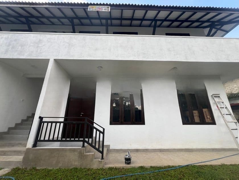 4 Unit Building for Rent in Athurugiriya