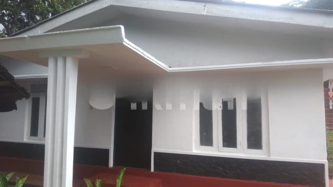 Spacious 6-Bedroom House for Rent – Kandy