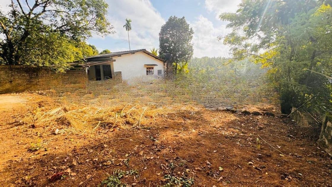 Land for Sale in Kadawatha