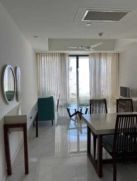 Furnished 2BR Apartment for Rent at Capitol Twin Peaks – Colombo 02