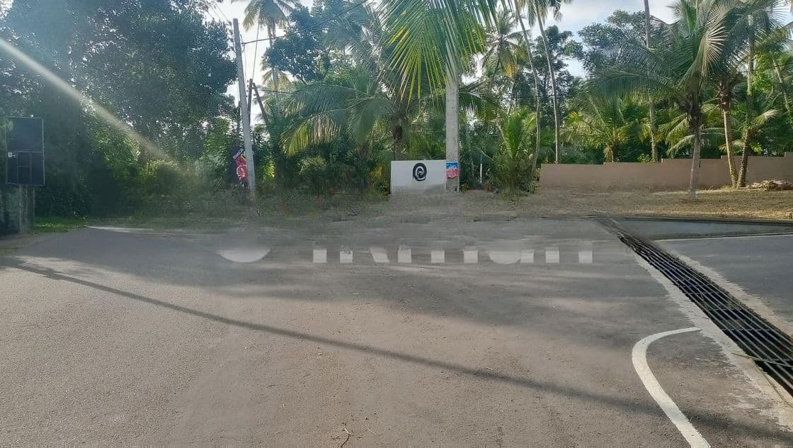 Commercial land in Gonahena waboda road