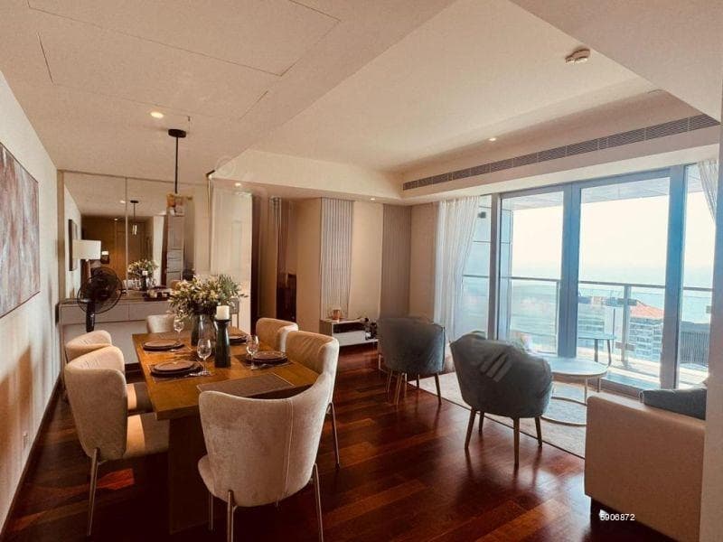 Cinnamon Life/full sea views/high-end furnished/02beds/for rent in Colombo-02.