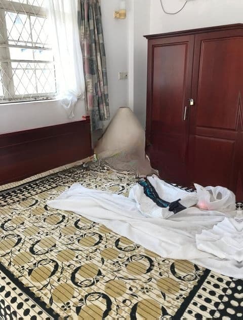 2 Story 5 Rooms Dehiwala Junction