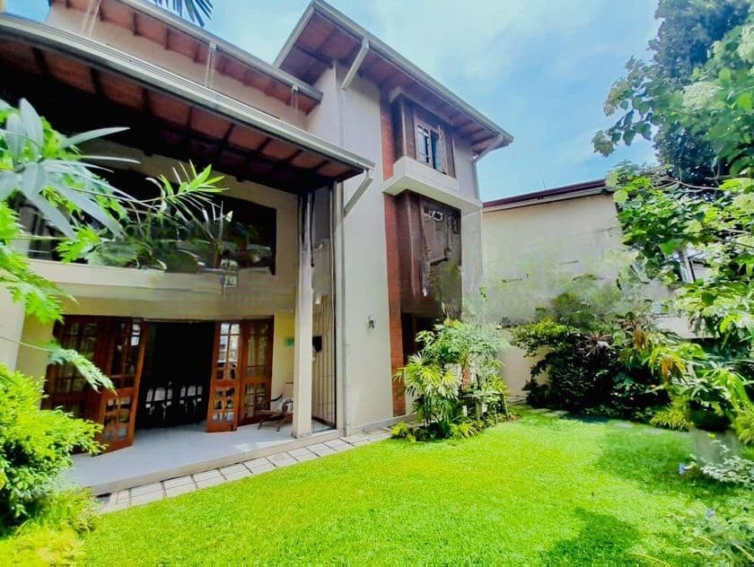 (AFA403) Luxury 02 Story House with 13 P Sale at Kohuwala Nugegoda