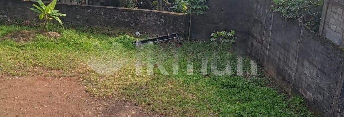නිවන්ඩම ඉඩමක් විකිණීමට