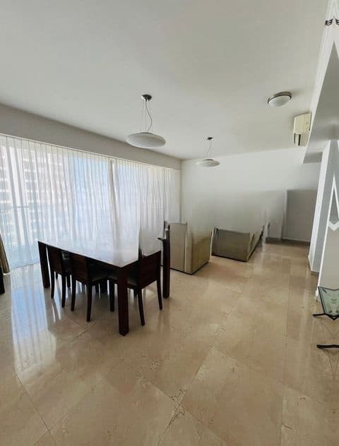 Fully Furnished 3BR Apartment in Colombo 3 FOR SALE