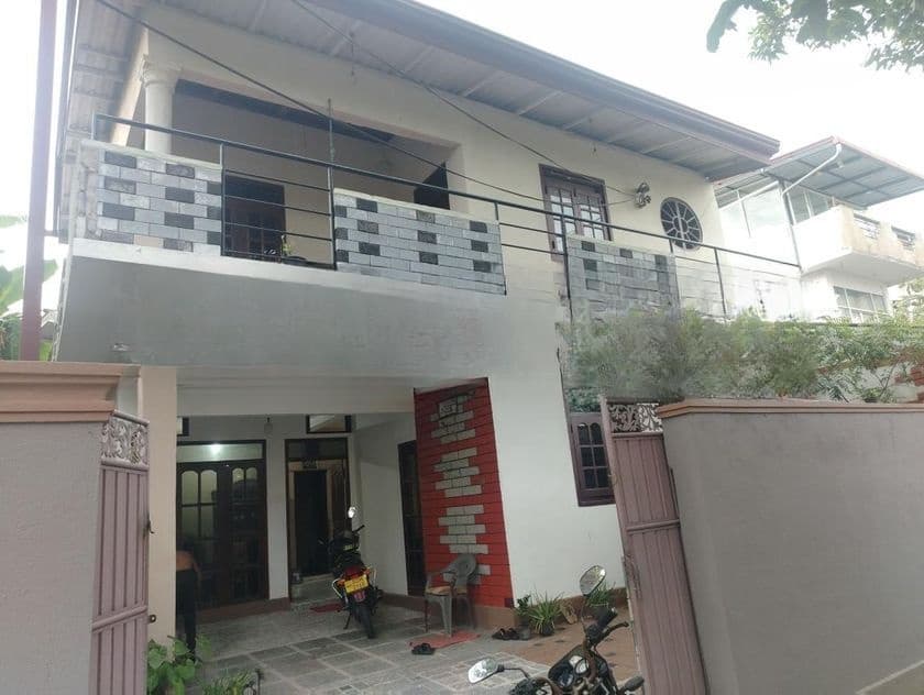 Valuable 2-Storey House for Sale Near Piliyandala Town