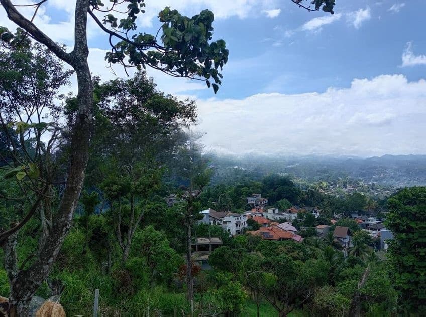 Valuable Land Herassagala Kandy
