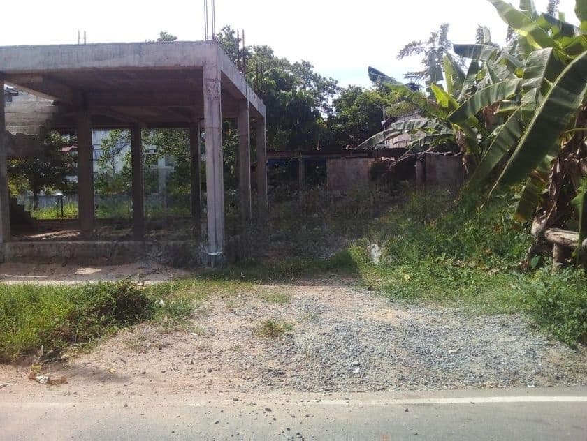 Half Completed House for sale Talawathugoda