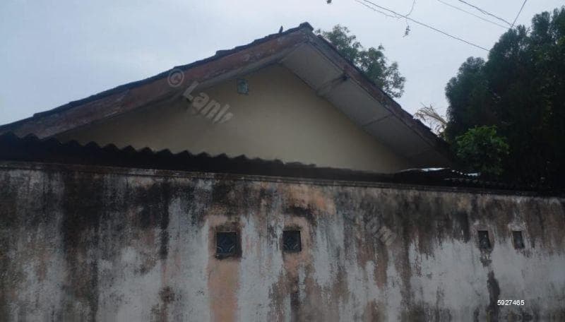 Land For Sale with House in Mount Lavinia