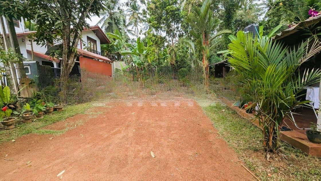 Land for Sale in Kadawatha