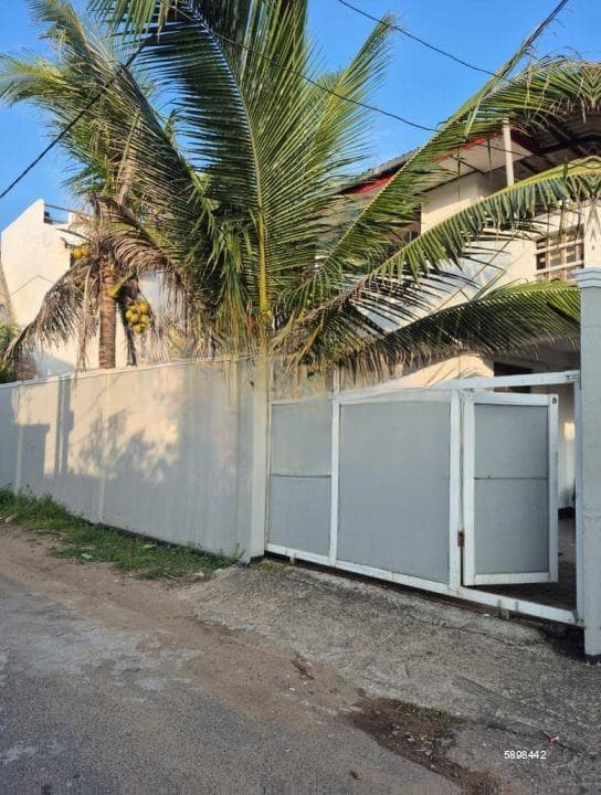Moratuwa Two Storey House for Sale (SSPH-366)