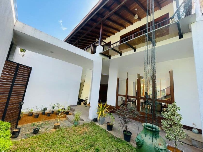 Luxury House for Sale Kadawatha