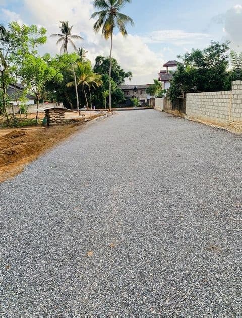 Gampaha Land for Sale නුවර පාරට 500M