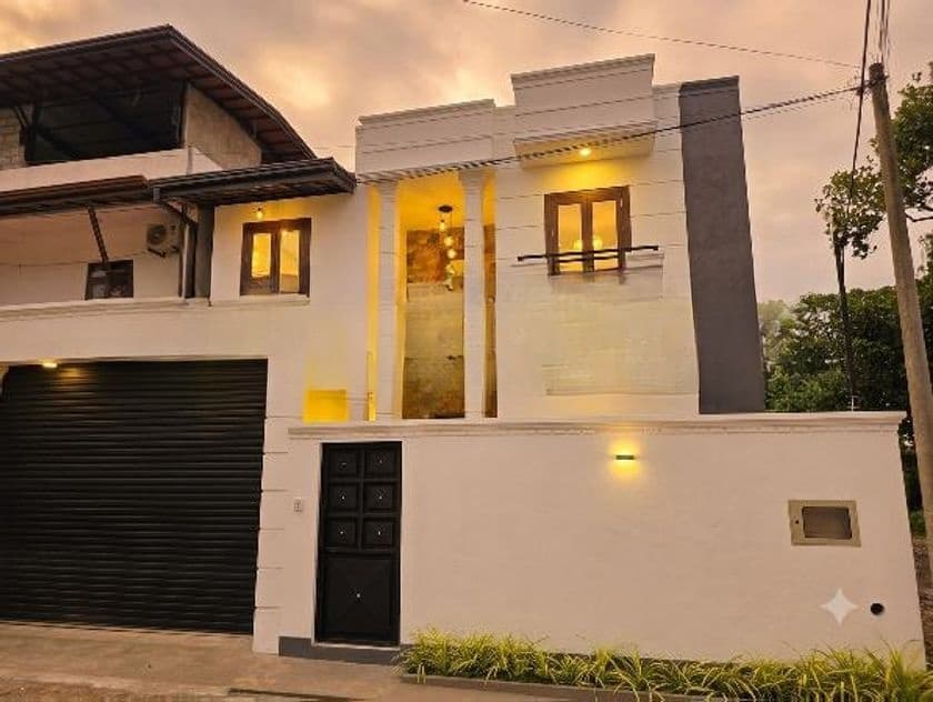 3 Storied Luxury House for Sale in Boralesgamuwa