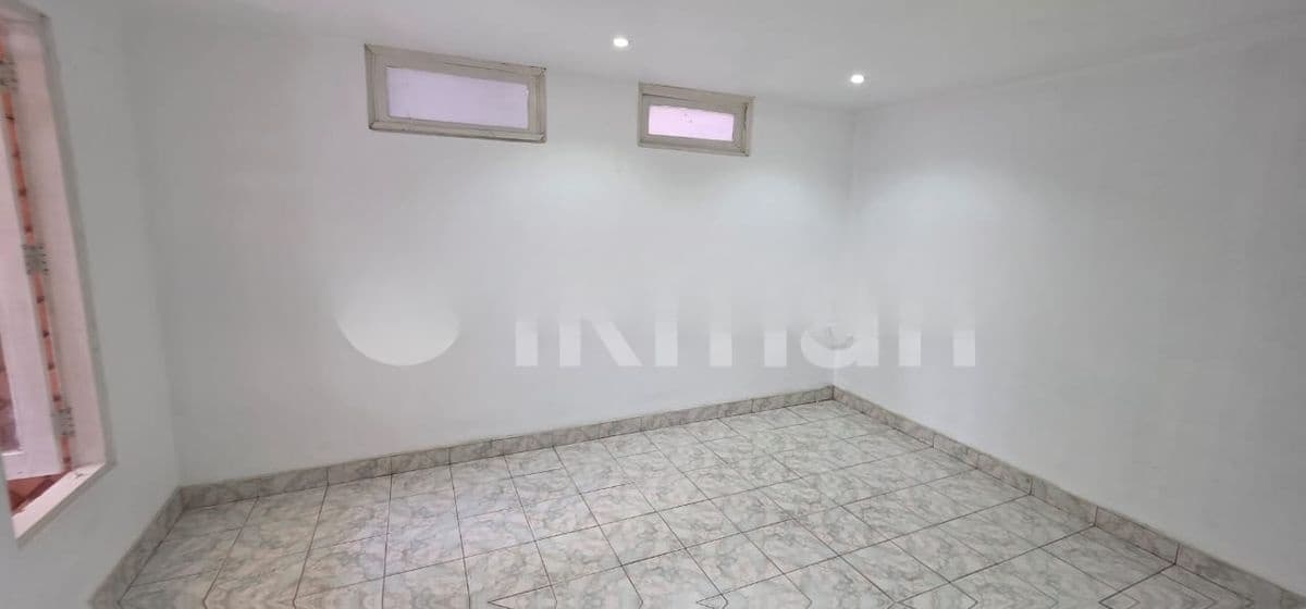 6 Bedroom Residential House for Rent Colombo 7,(EM792)