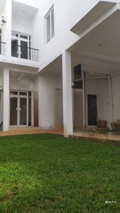 Luxury Two Story House for Rent in Pita Kotte for Rs.220,000