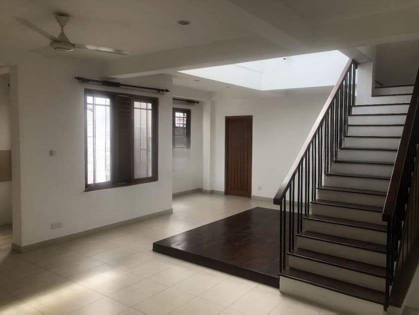 Rajagiriya 04BR House For Rent (NK11434)