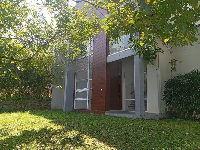 Luxury house for sale in Kandy