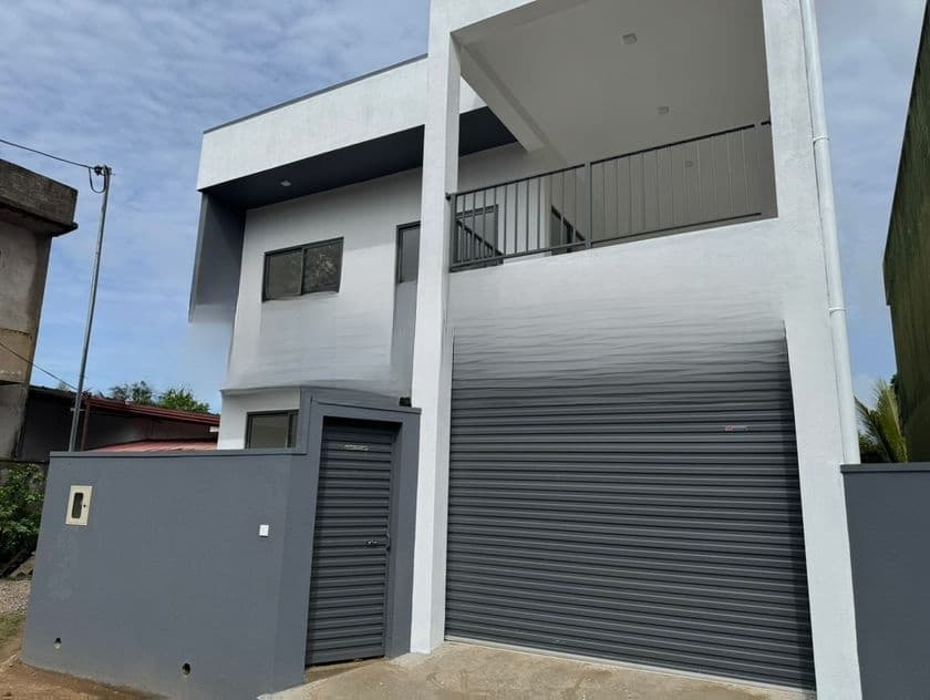 Brand New 2 Storey Luxury House for Sale in Piliyandala