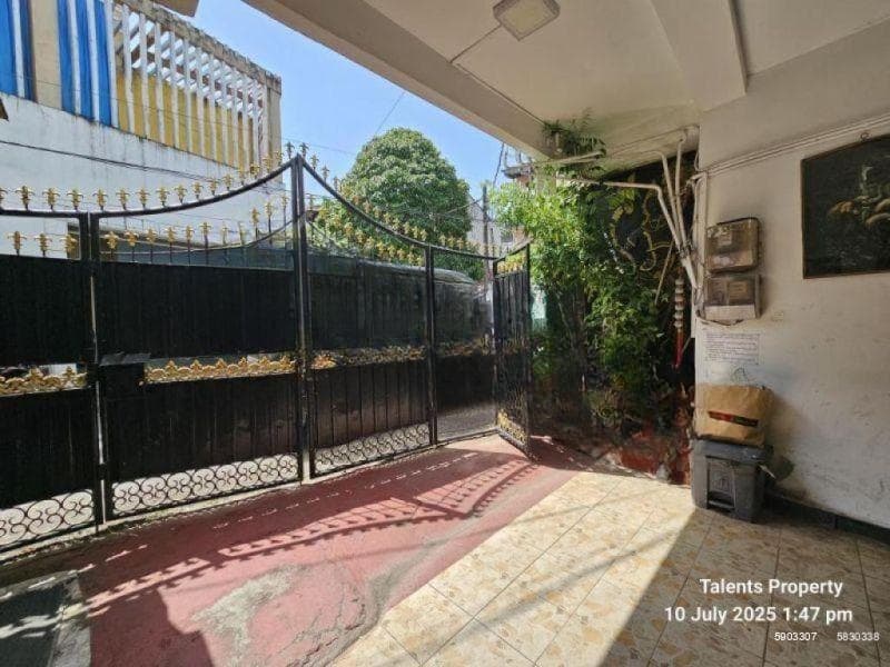 Spacious for Sale in Colombo 10 | 7.3 Perches – LKR 135 Million | KO-878