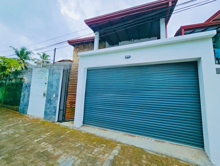 Luxury Brand-New Modern House for Sale – Malabe