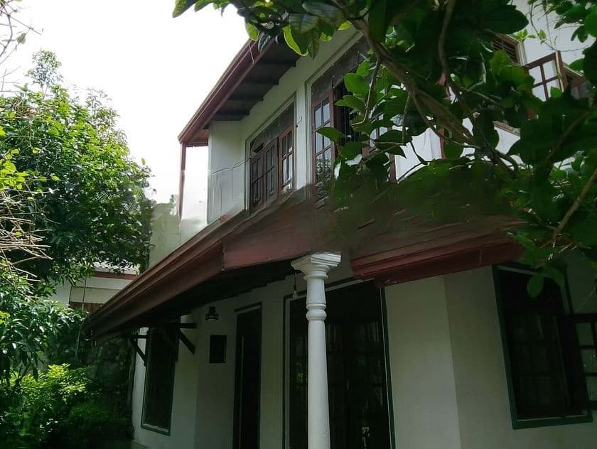Two Story House for Sale in Piliyandala