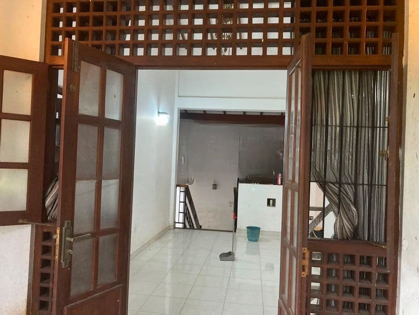 Three Story House for Rent Gampaha Rathupaswala