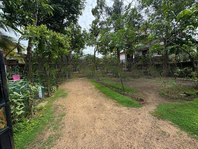 Super Land for Sale in Battaramulla