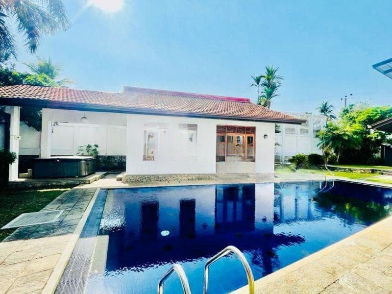 Ref(P-JESUD-806)Luxury House with Pool for Sale – Battaramulla (Pipe Road, Koswatte)