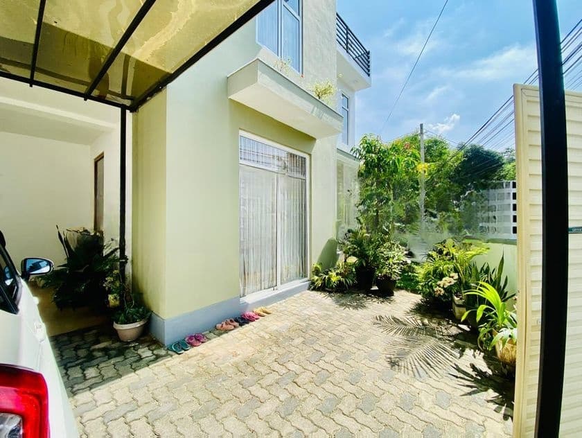 Valuable Luxury Quality House for Rent in Kottawa
