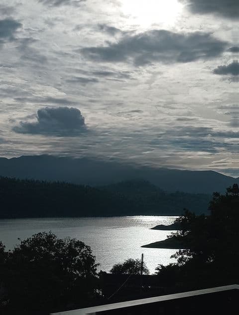 Kandy Victoria Reservoirs luxury Holiday villas