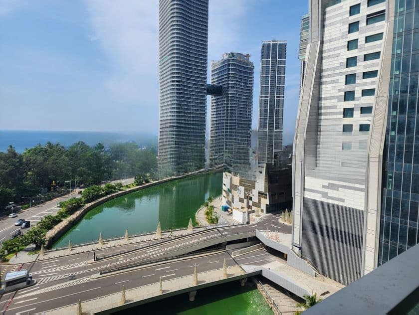 Luxury 2BR Apartment For Sale in Colombo 02