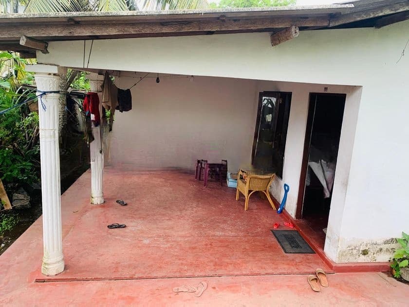 Land with House for Sale in Bokundara
