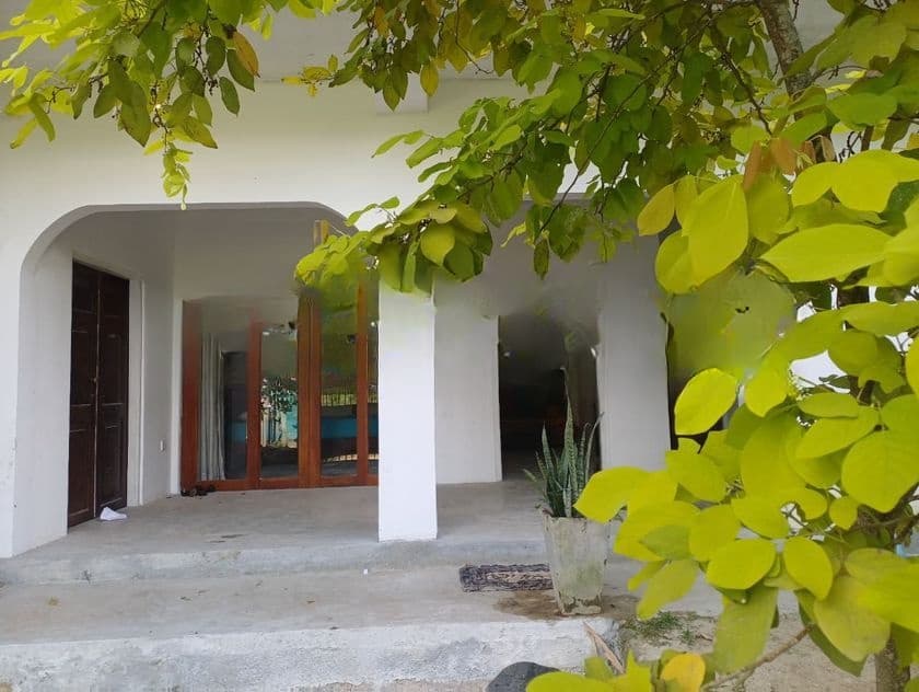 Luxury Villa for Rent in Mihiripanna, Unawatuna